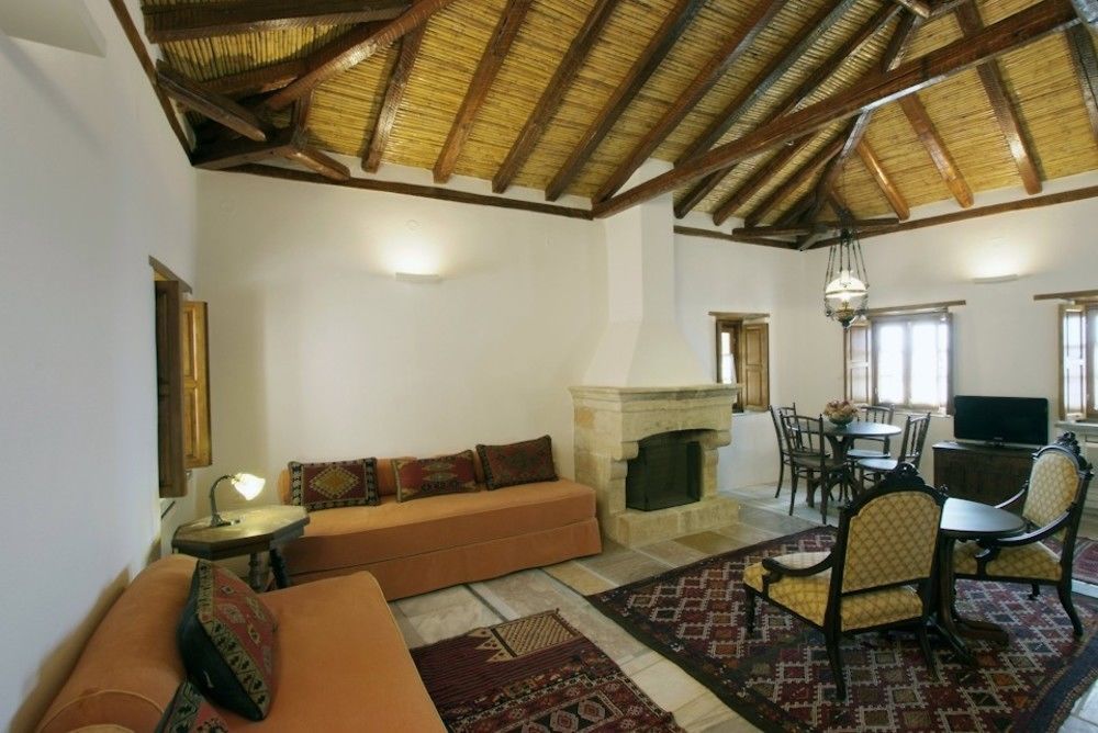 Malvasia Traditional Hotel Monemvasía Exterior photo